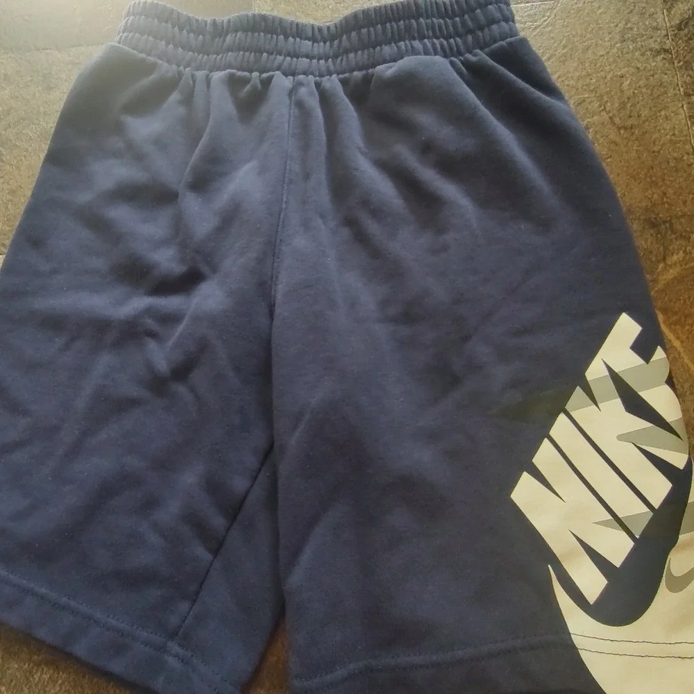 Nike 3brand russell